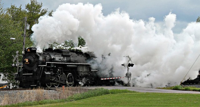 Nickel Plate Road engine only