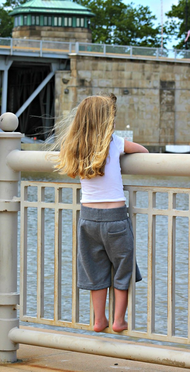 International Parade railing girl