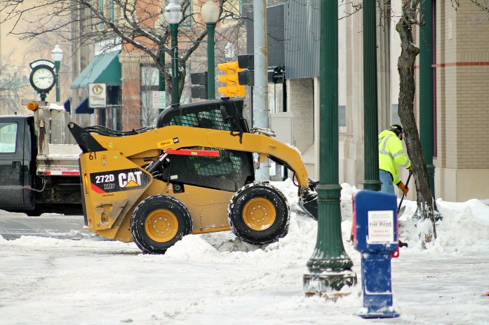 cleaning up Broadway-004