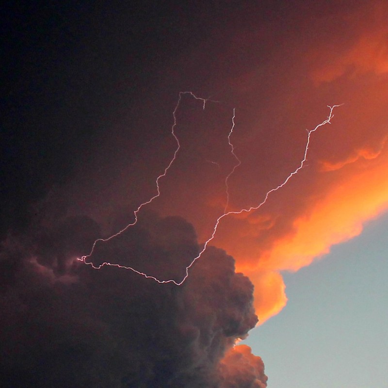 backyard storm chasing-002