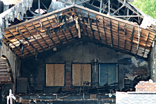 First Evangelical Lutheran interior 02