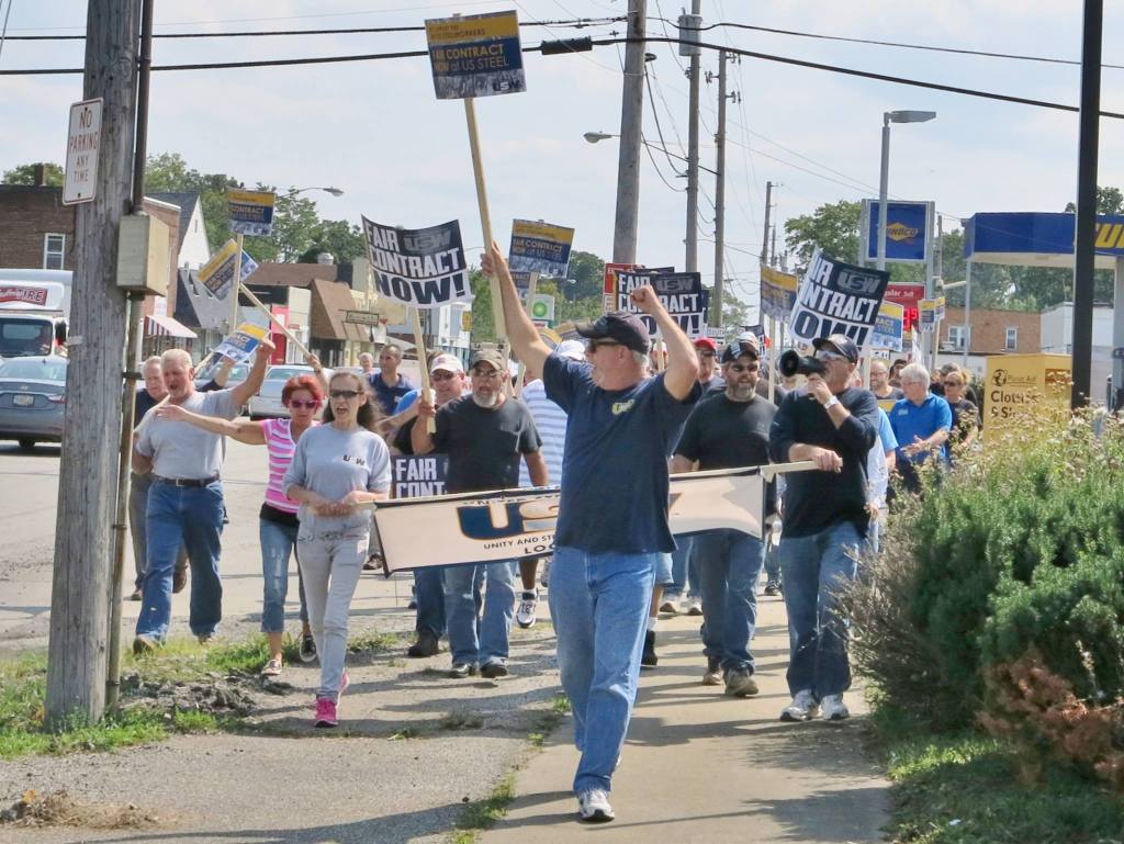 John T Gallo Steelworkers rally 082815 03