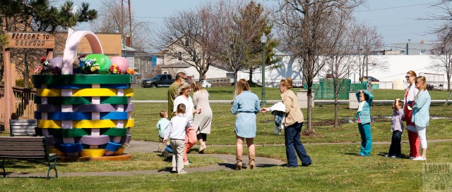 taking turns Oakwood Park easter basket 032716