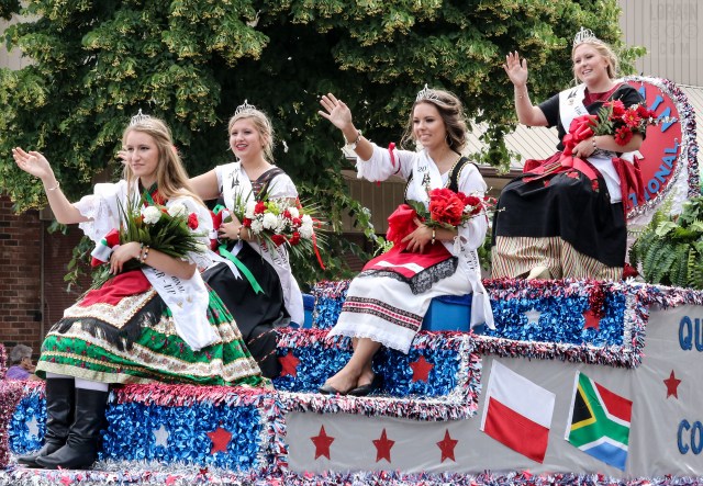 lorain international parade 02 062616