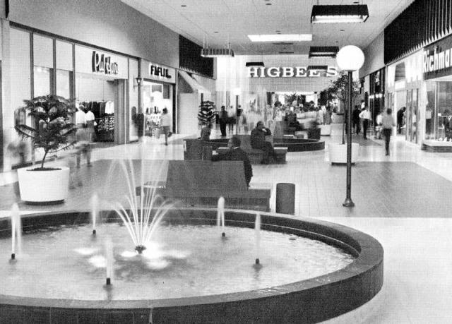 midway mall 1
