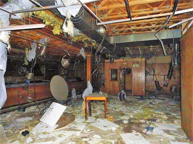 47688_10201735353572364_1056447472_n